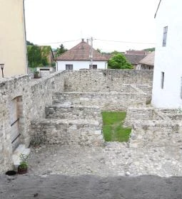 Szászvári várkastély