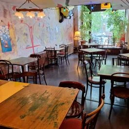 Szatyor Bár & Galéria Budapest - Belső