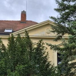 Széchenyi vadászkastély Pusztacsalád - Külső kép