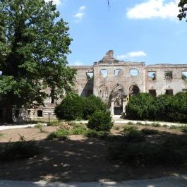 Széchenyi-Wenckheim kastélyrom Békéscsaba - Külső kép