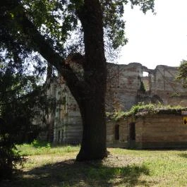 Széchenyi-Wenckheim kastélyrom Békéscsaba - Külső kép