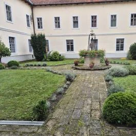 Szécsényi Ferences Templom és Kolostor Szécsény - Külső kép