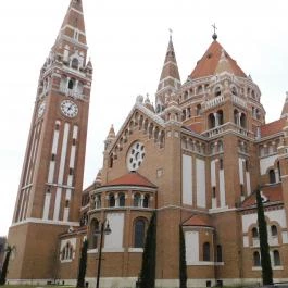 Szegedi Dóm, Szeged - Külső kép