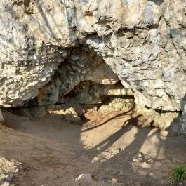 Szelim-barlang Tatabánya - Külső kép