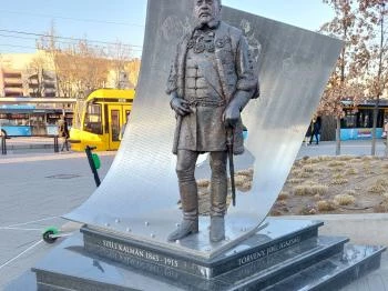 Széll Kálmán szobra Budapest