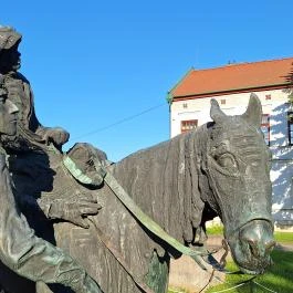 Szent Erzsébet-szoborcsoport, Sárospatak - Egyéb