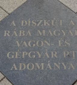 Szent György-díszkút