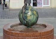 Szent György-díszkút Győr