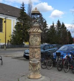 Szent György és a sárkány kút