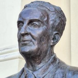 Szent-Györgyi Albert-szobor Szeged - Egyéb