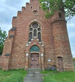 Szent Ilona Római katolikus templom