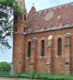 Szent Ilona Római katolikus templom