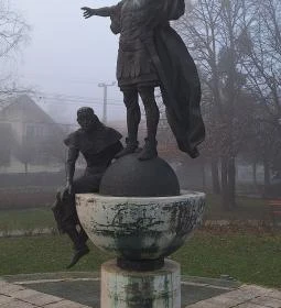 Szent István és Boldog Gizella szobra 