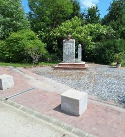 Szent István emlékszobor