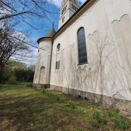 Szent István király templom Csikéria - Külső kép