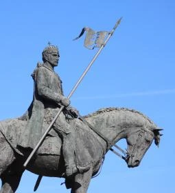 Szent István-lovasszobor