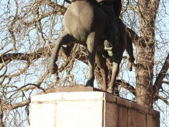 Szent István lovasszobra Győr
