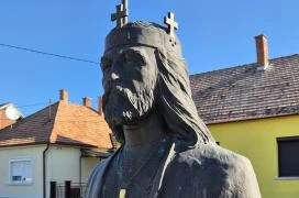 Szent István mellszobra Szil