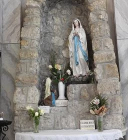 Szent István-plébániatemplom