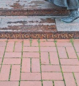 Szent István szobor