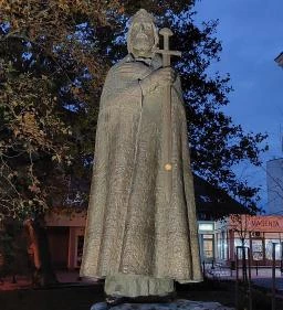 13. legjobb látnivaló: Szent István szobra