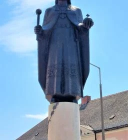 Szent István szobra