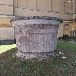 Szent Kereszt felmagasztalása templom, Ganna - Egyéb