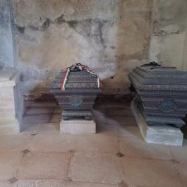 Szent Kereszt felmagasztalása templom, Ganna - Egyéb