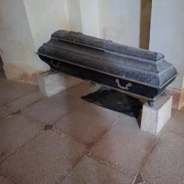 Szent Kereszt felmagasztalása templom, Ganna - Egyéb