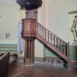 Szent Kereszt felmagasztalása templom, Ganna - Belső