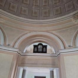 Szent Kereszt felmagasztalása templom, Ganna - Belső