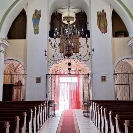 Szent Kereszt Felmagasztalása templom Erdőtelek - Belső