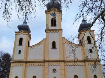 Szent Kereszt Megtalálása templom Szany