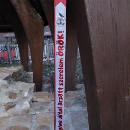 Szent Kereszt pálos templomrom Kesztölc - Egyéb