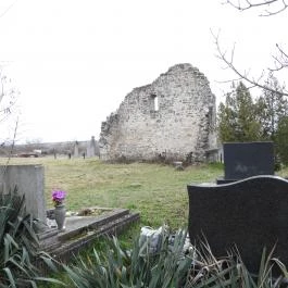 Szent Kereszt-templom romja Biatorbágy - Külső kép