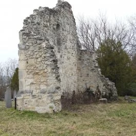 Szent Kereszt-templom romja Biatorbágy - Külső kép