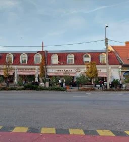 Szent Korona Cukrászda