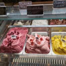 Szent Korona Cukrászda, Soltvadkert - Étel/ital