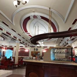 Szent Korona Cukrászda, Soltvadkert - Belső