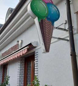 Szent Korona Cukrászda