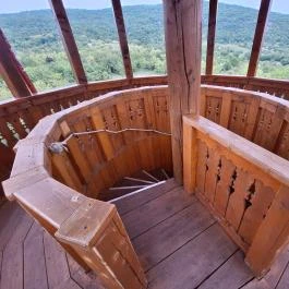 Szent Korona kilátó Kisgyőr - Belső