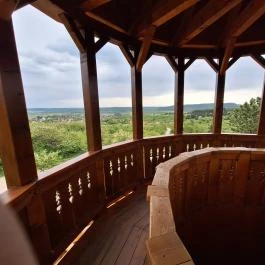 Szent Korona kilátó Kisgyőr - Belső