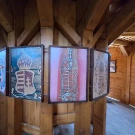 Szent Korona kilátó Kisgyőr - Belső