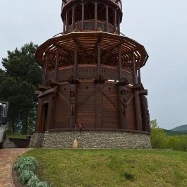 Szent Korona kilátó Kisgyőr - Külső kép