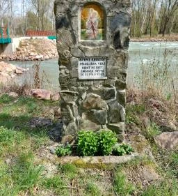 Szent Kristóf emlékmű