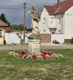 Szent László római katolikus templom