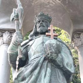 Szent László-szobor Püspökszentlászló - Egyéb