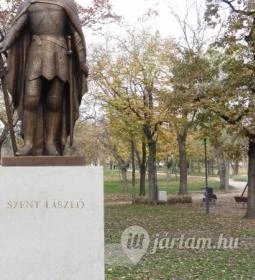 Szent László szobor