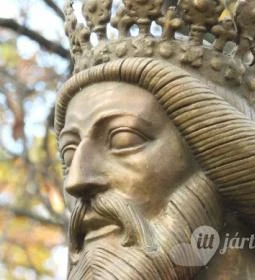 Szent László szobor