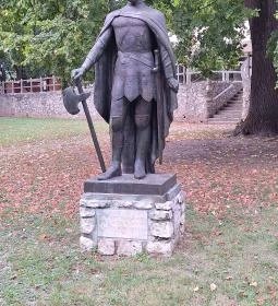 110. legjobb látnivaló: Szent László szobra